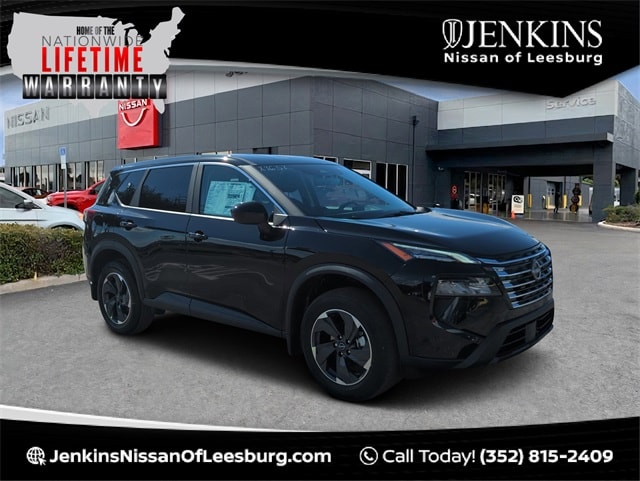 2026 Nissan Rogue SV's photo