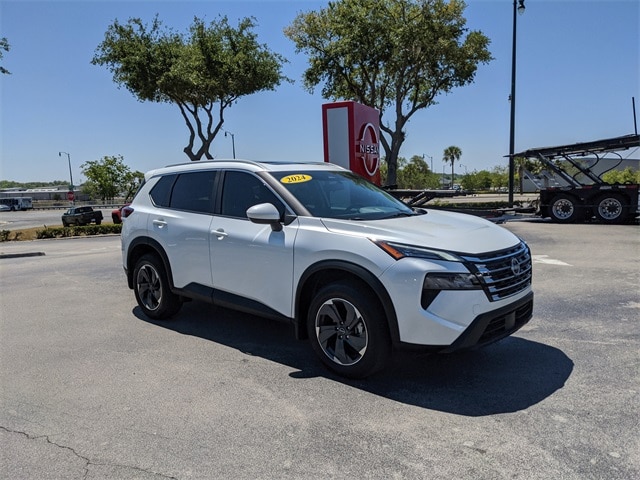 Certified 2024 Nissan Rogue SV with VIN 5N1BT3BAXRC735180 for sale in Leesburg, FL