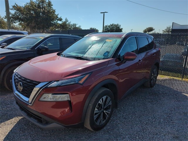 2021 Nissan Rogue SV photo 2