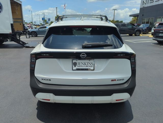 2025 Nissan Kicks SR AWD - Photo 7
