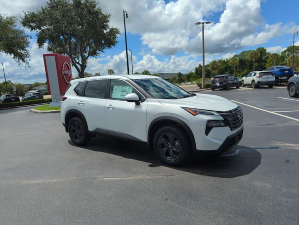 New 2026 Nissan Rogue SV SUV