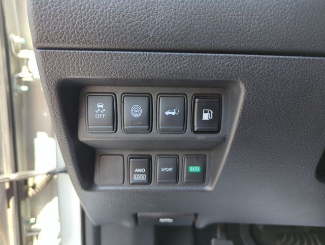 2020 Nissan Rogue SV - Photo 43
