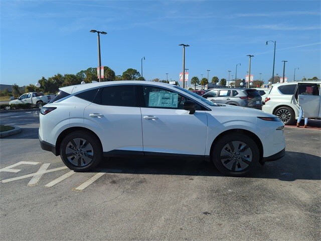 2025 Nissan Murano SL photo 3