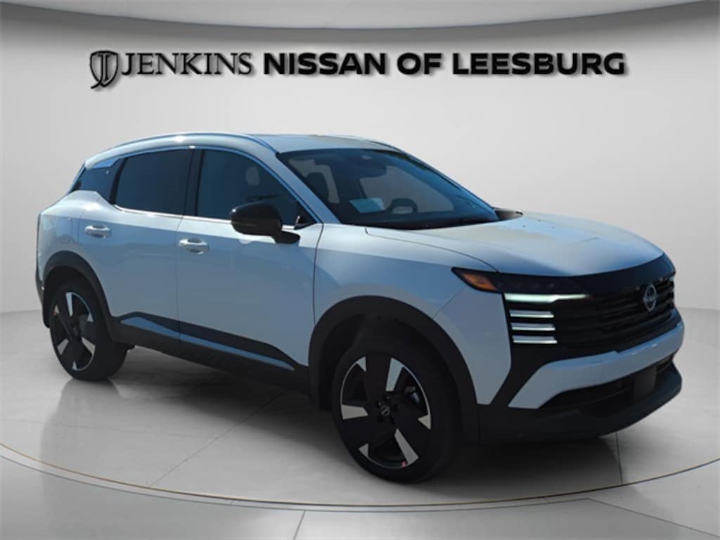 New 2026 Nissan Kicks SR SUV