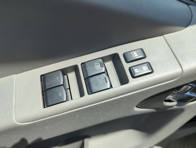 2017 Nissan Frontier SV - Photo 27