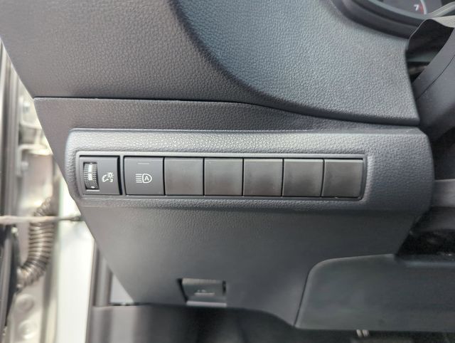 2024 Toyota Corolla LE - Photo 35