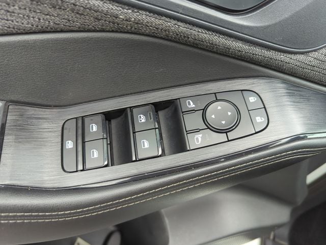 2021 Nissan Rogue SV - Photo 33