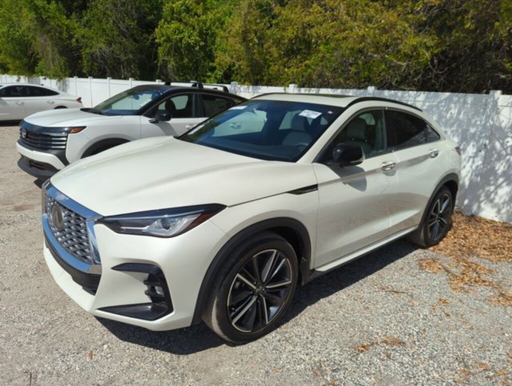 Used 2023 INFINITI QX55 LUXE SUV