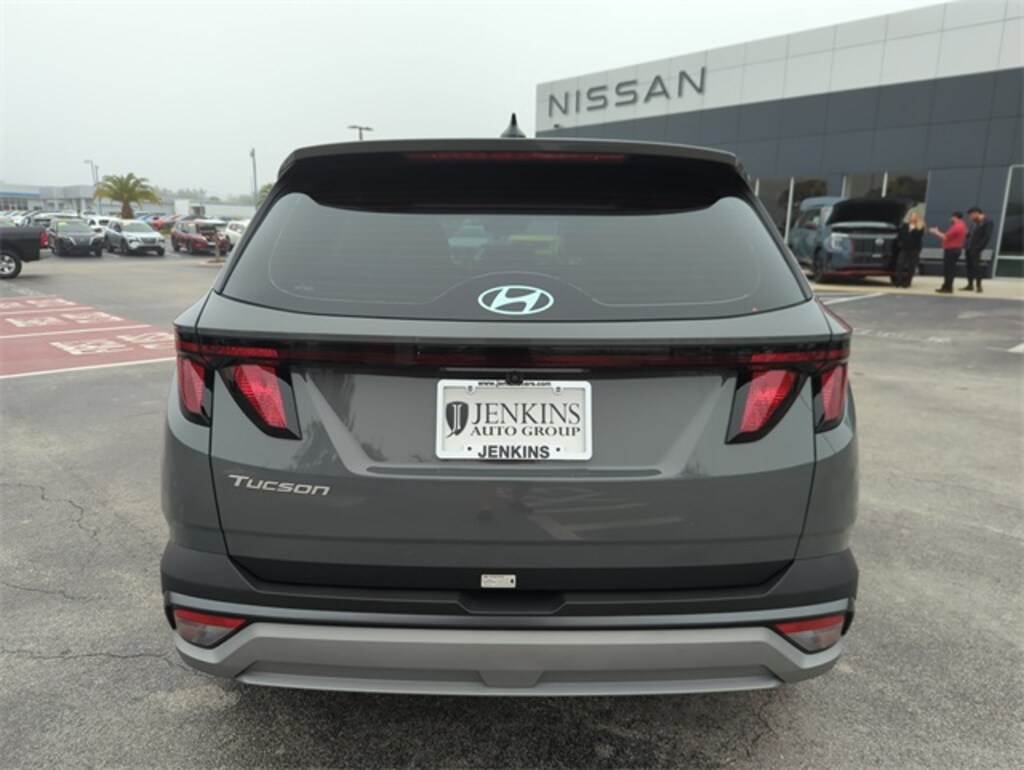Used 2025 Hyundai Tucson SE SUV