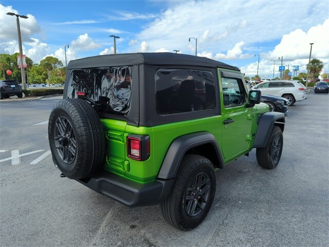 2025 Jeep Wrangler Sport S photo 3