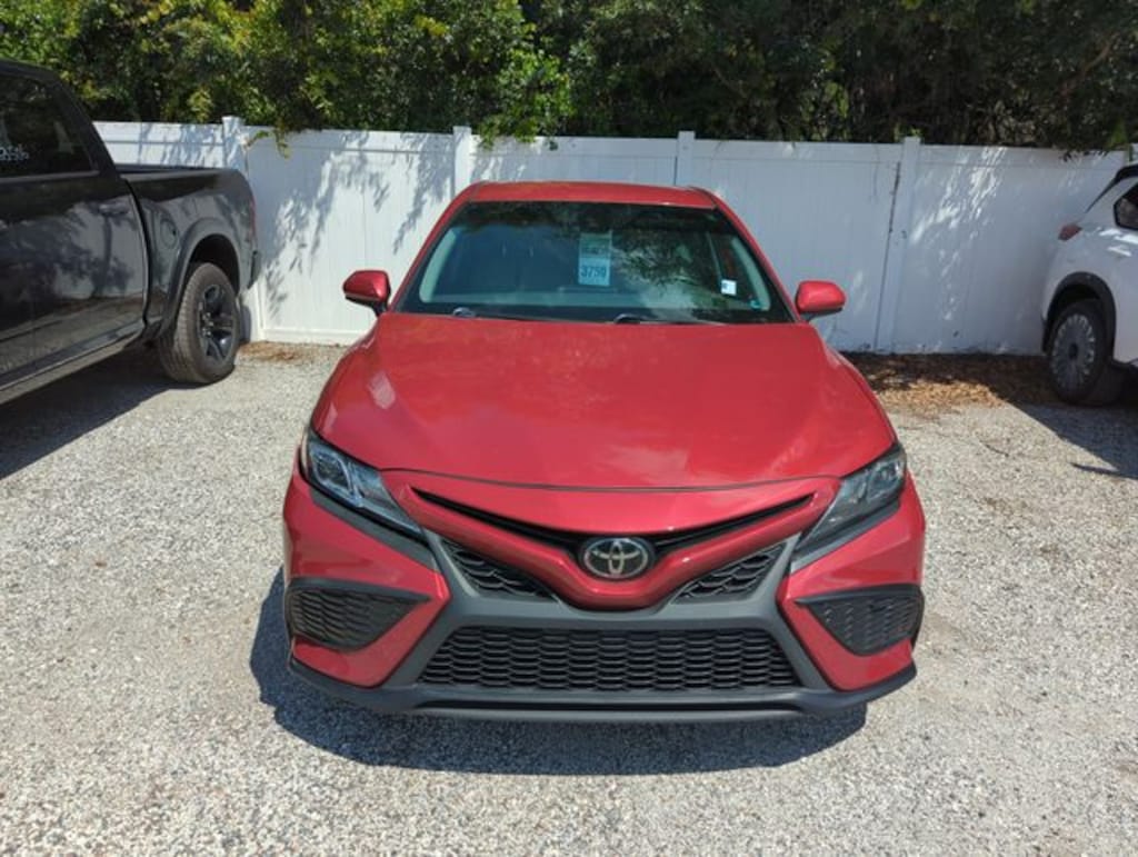 Certified 2021 Toyota Camry SE Sedan