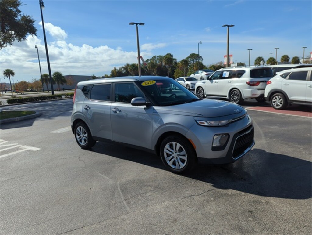 Used 2022 Kia Soul LX Hatchback