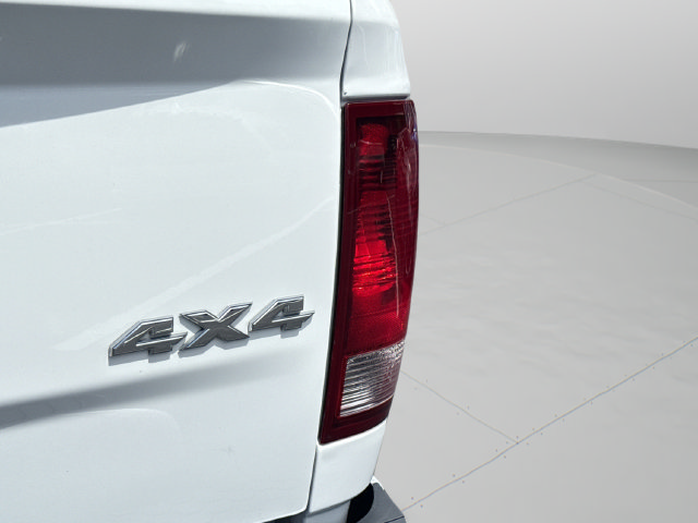 2024 RAM Ram 1500 Classic SLT - Photo 19