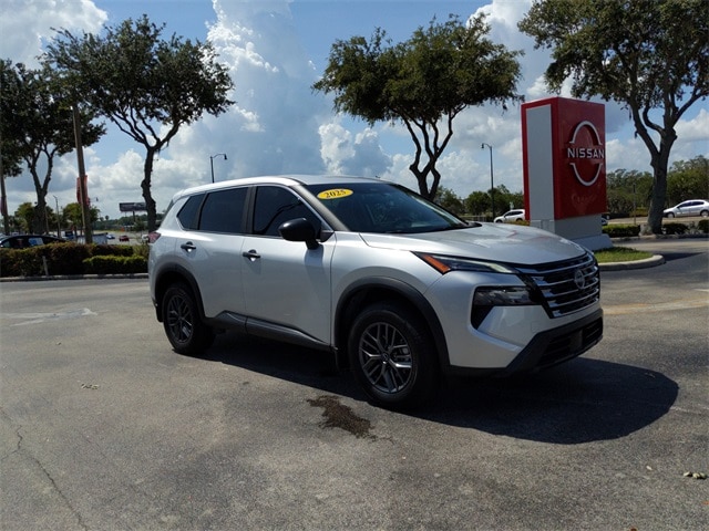 Certified 2025 Nissan Rogue S with VIN 5N1BT3AA6SC771357 for sale in Leesburg, FL