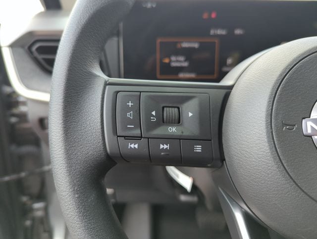 2025 Nissan Kicks SV AWD - Photo 41