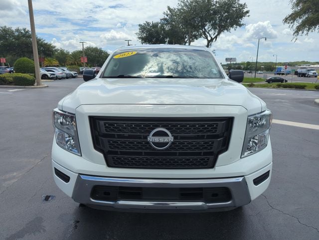 2023 Nissan Titan SV - Photo 15