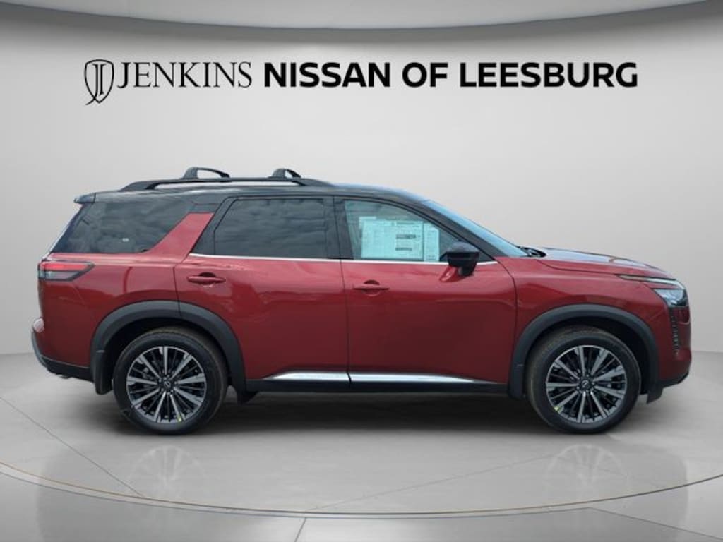 New 2026 Nissan Pathfinder Platinum SUV