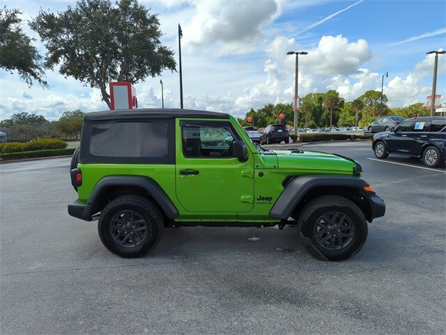 2025 Jeep Wrangler Sport S photo 2