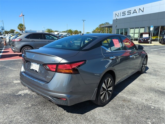 2021 Nissan Altima 2.5 SL photo 3