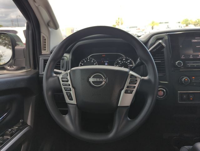2023 Nissan Titan SV - Photo 25