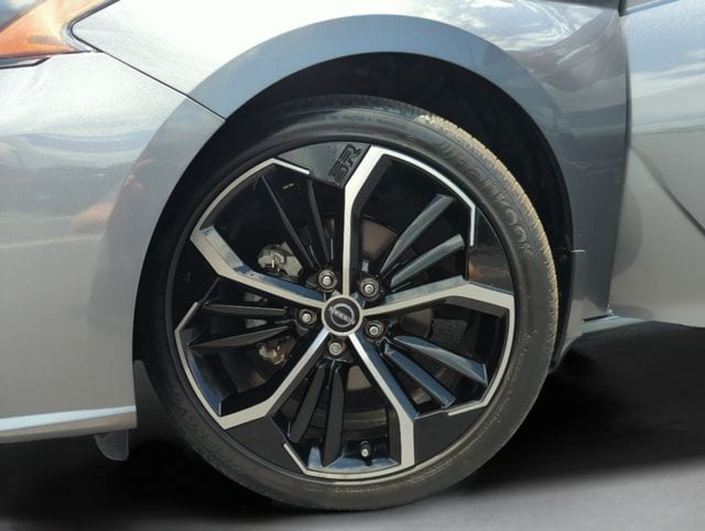 2023 Nissan Altima SR - Photo 49