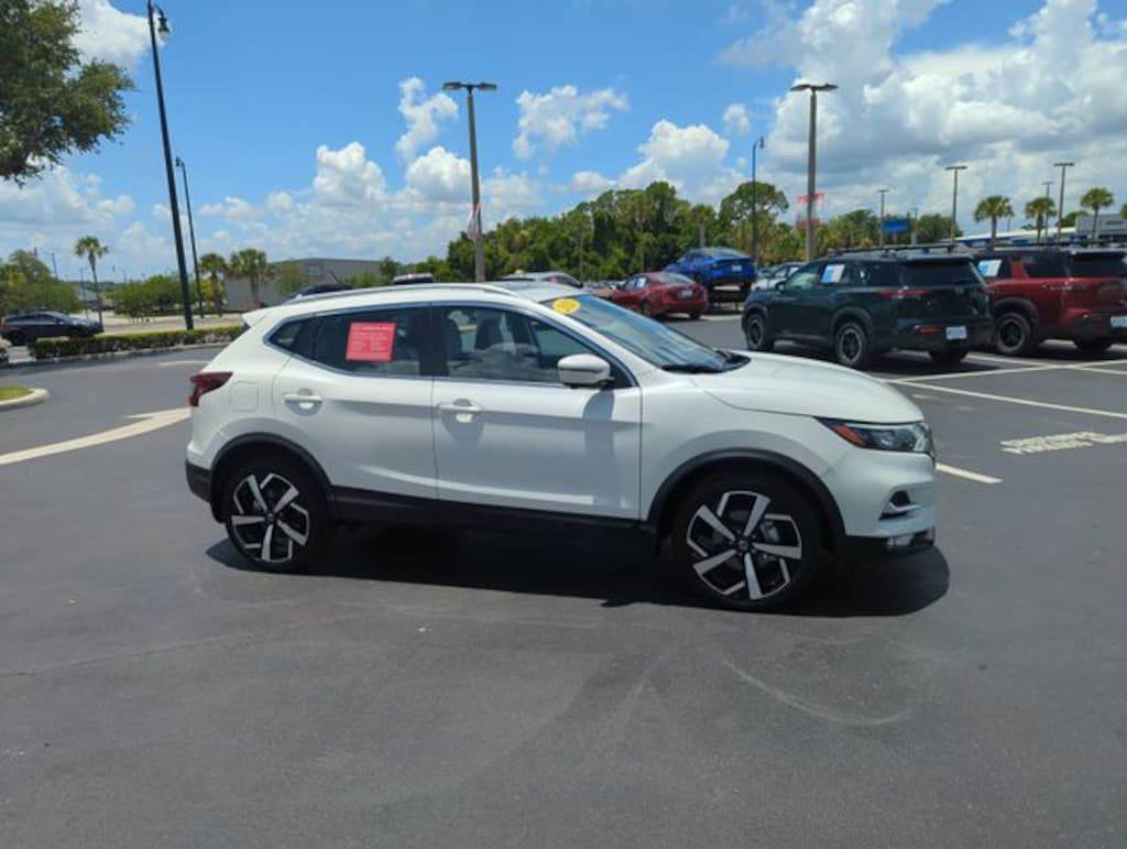 Certified 2021 Nissan Rogue Sport SL SUV
