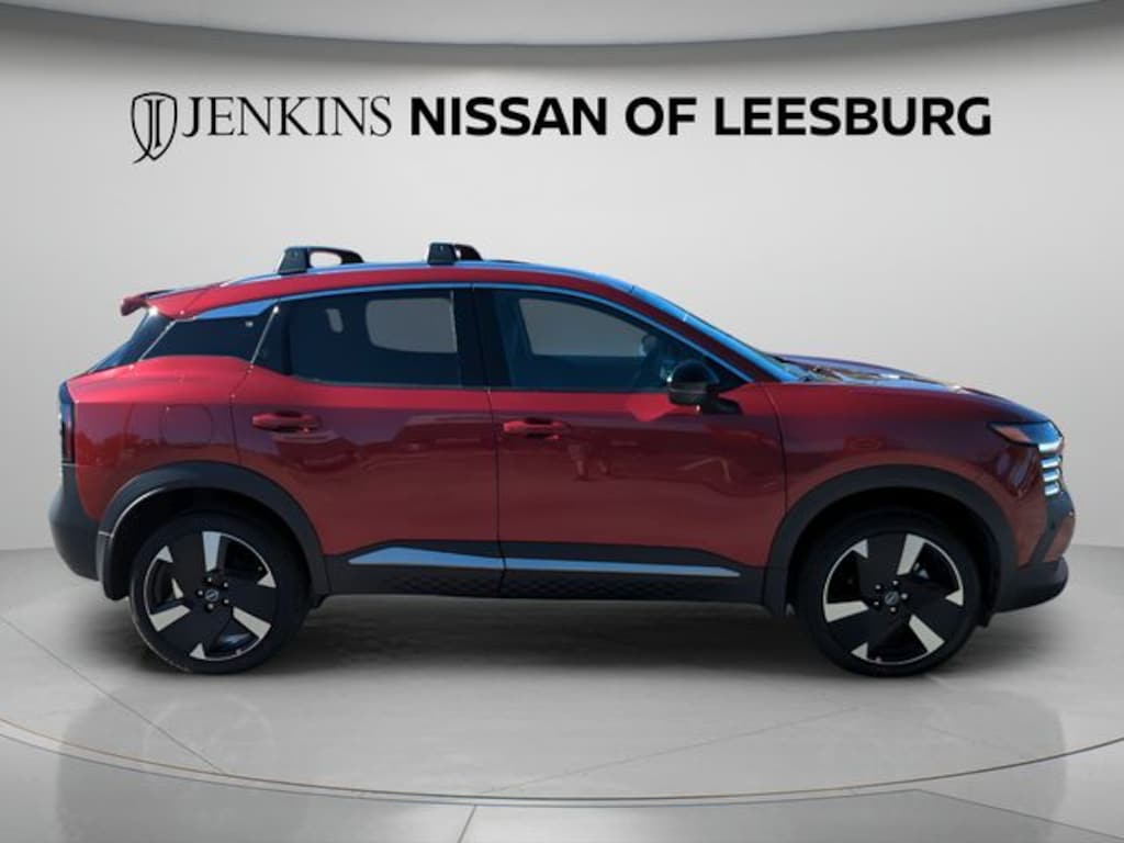 New 2026 Nissan Kicks SR SUV