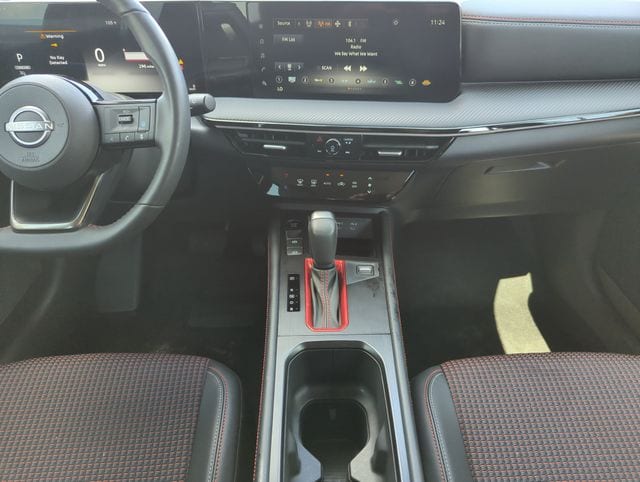 2025 Nissan Kicks SR - Photo 26