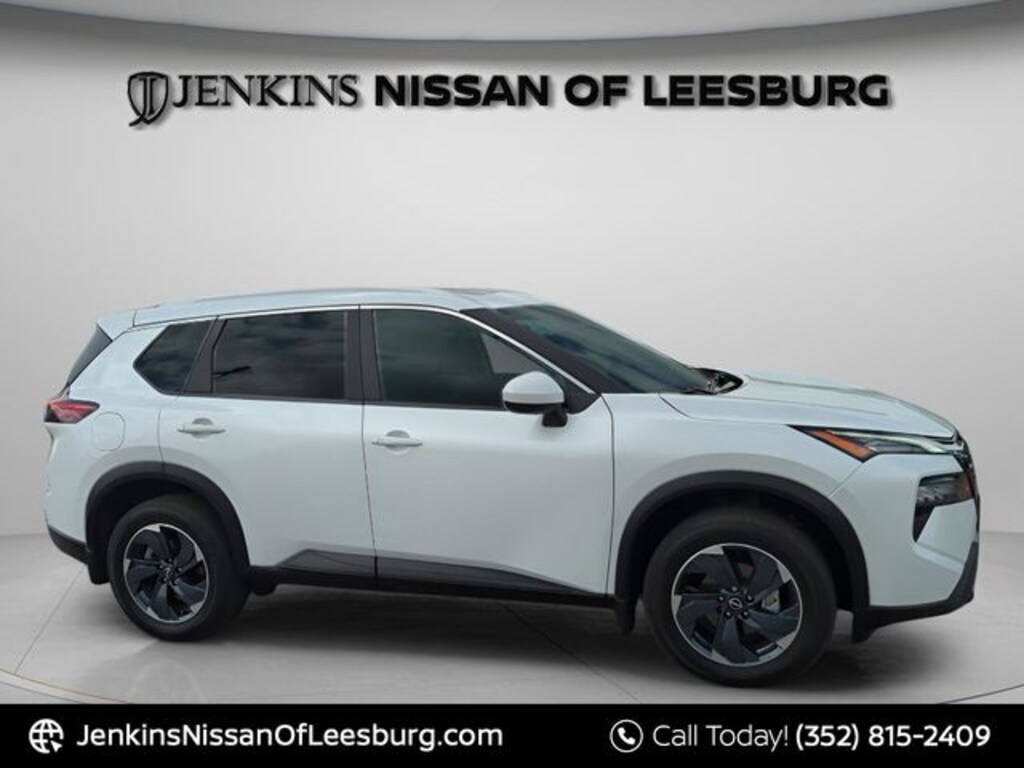 Used 2024 Nissan Rogue SV SUV