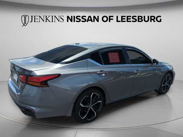 2023 Nissan Altima SR - Photo 6