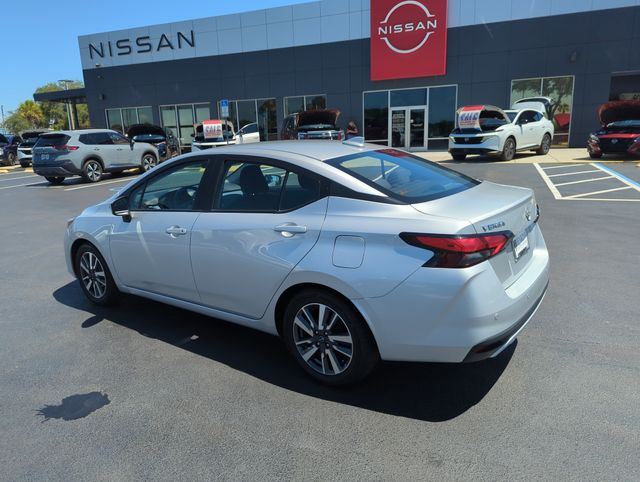 2023 Nissan Versa Sedan SV - Photo 9