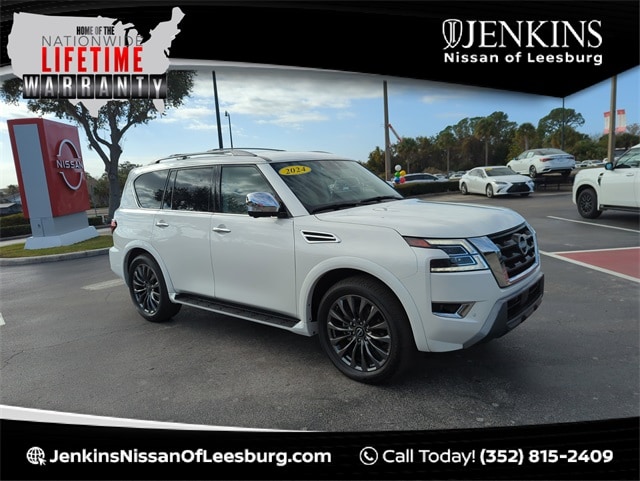 2024 Nissan Armada Platinum's photo