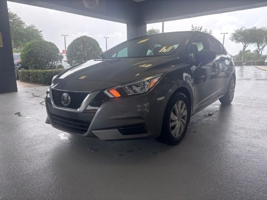 Certified 2020 Nissan Versa 1.6 S Sedan