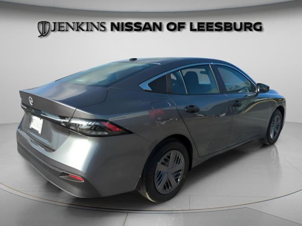 New 2026 Nissan Sentra SR Sedan