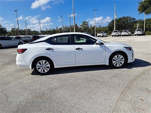 2025 Nissan Sentra S photo 2