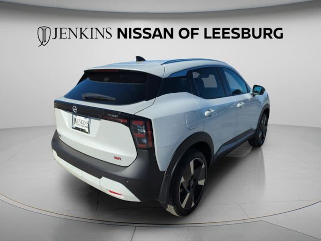 New 2026 Nissan Kicks SR SUV