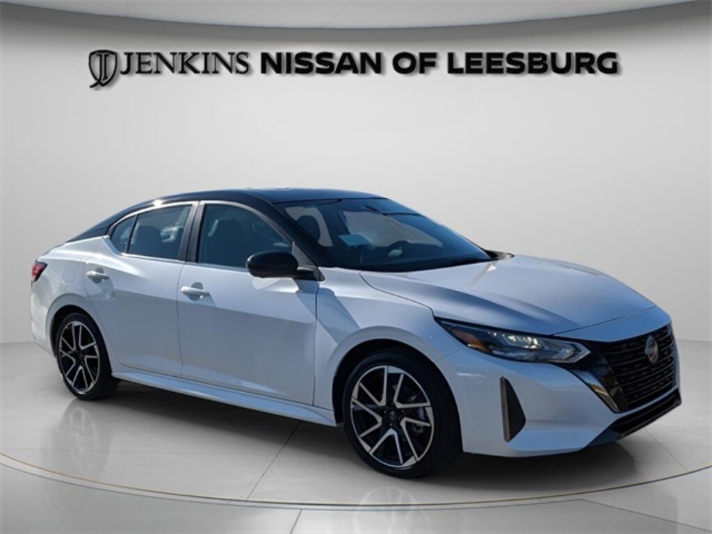 New 2025 Nissan Sentra SR Sedan