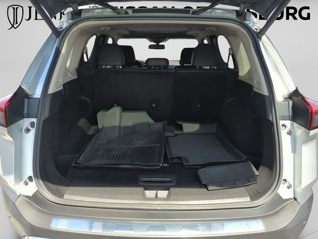 2021 Nissan Rogue Platinum - Photo 18