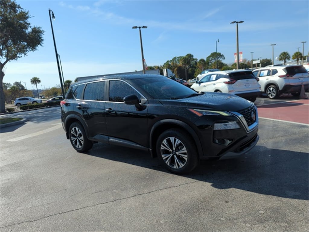 Certified 2022 Nissan Rogue SV SUV