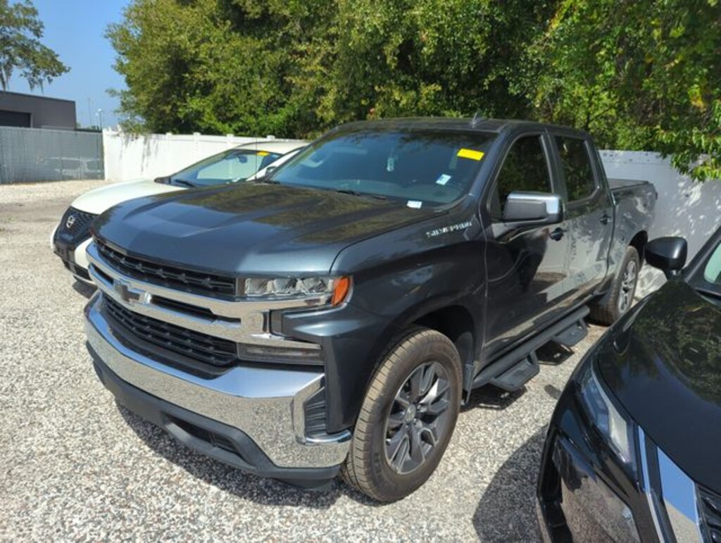 Used 2020 Chevrolet Silverado 1500 LT Truck Crew Cab