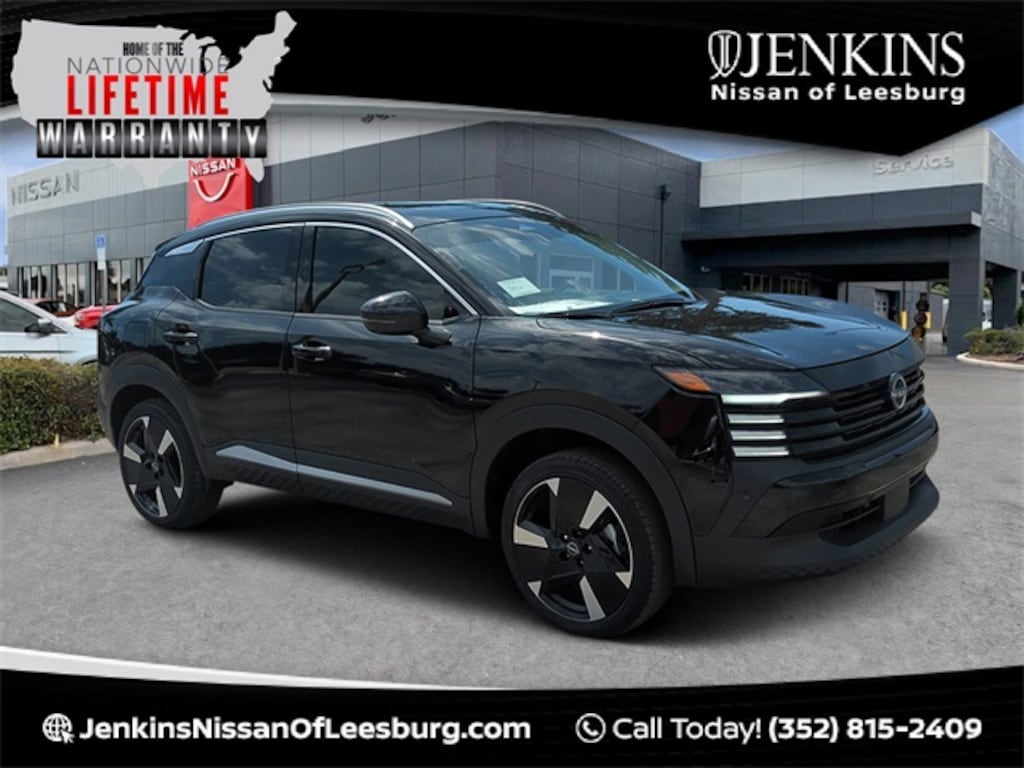 New 2025 Nissan Kicks SR SUV