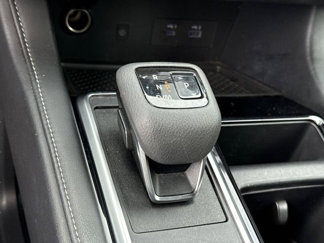 2023 Nissan Pathfinder SL - Photo 39
