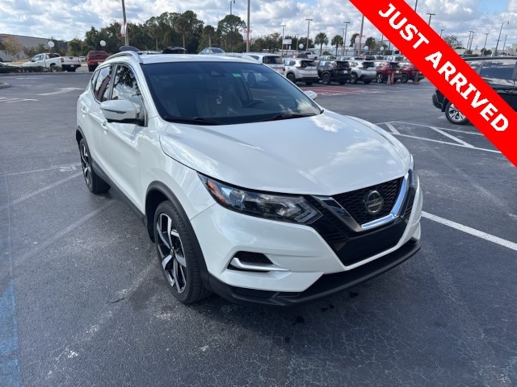 Certified 2022 Nissan Rogue Sport SL SUV