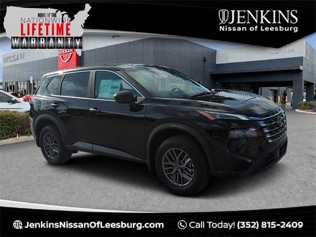 2026 Nissan Rogue S's photo