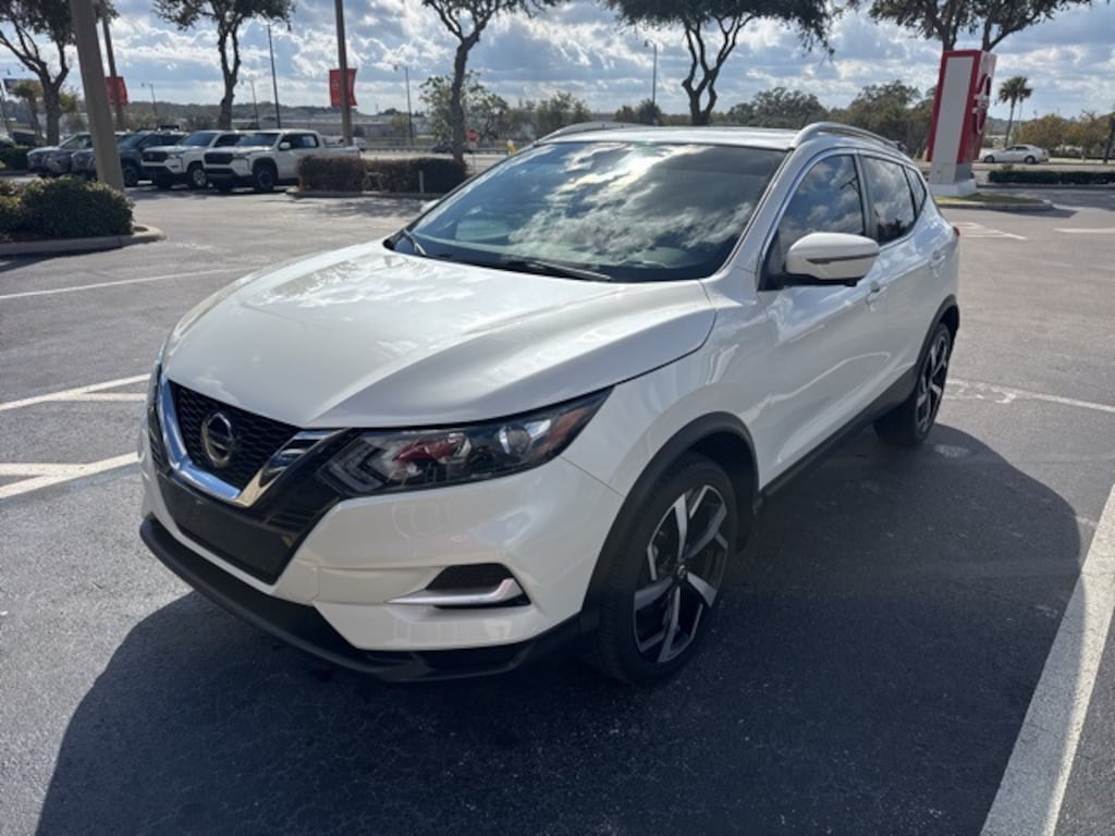 Certified 2022 Nissan Rogue Sport SL SUV
