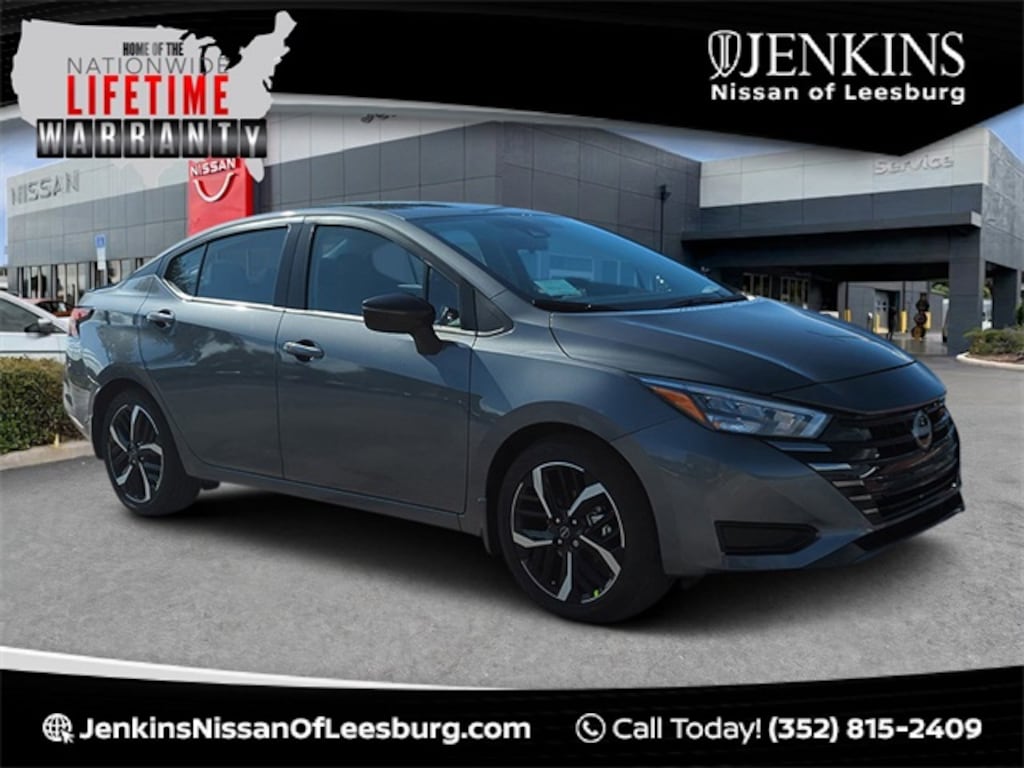 New 2025 Nissan Versa 1.6 SR Sedan