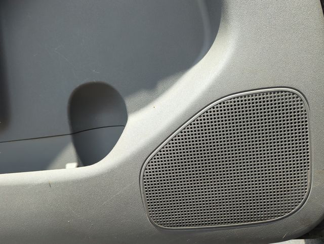 2017 Nissan Frontier SV - Photo 29