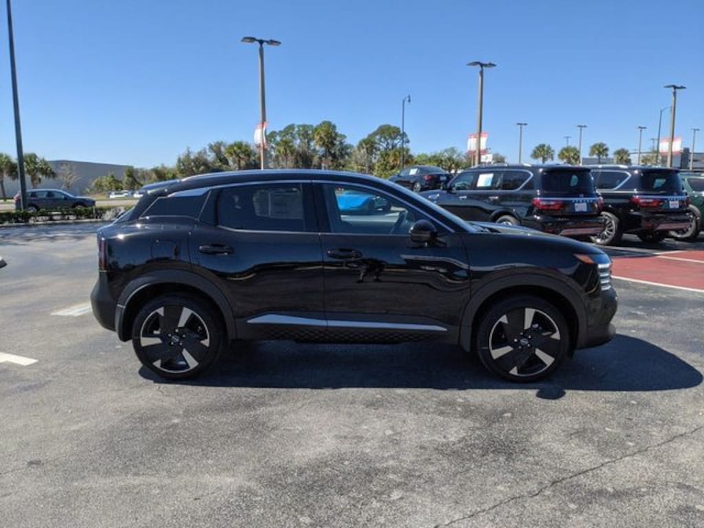Certified 2025 Nissan Kicks SR SUV