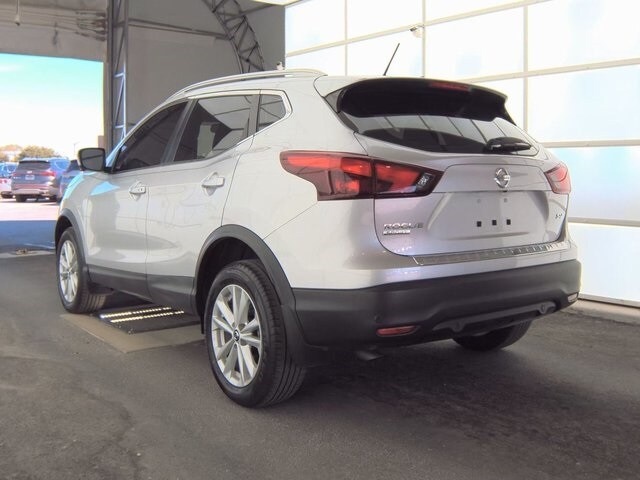 2019 Nissan Rogue Sport SV photo 3