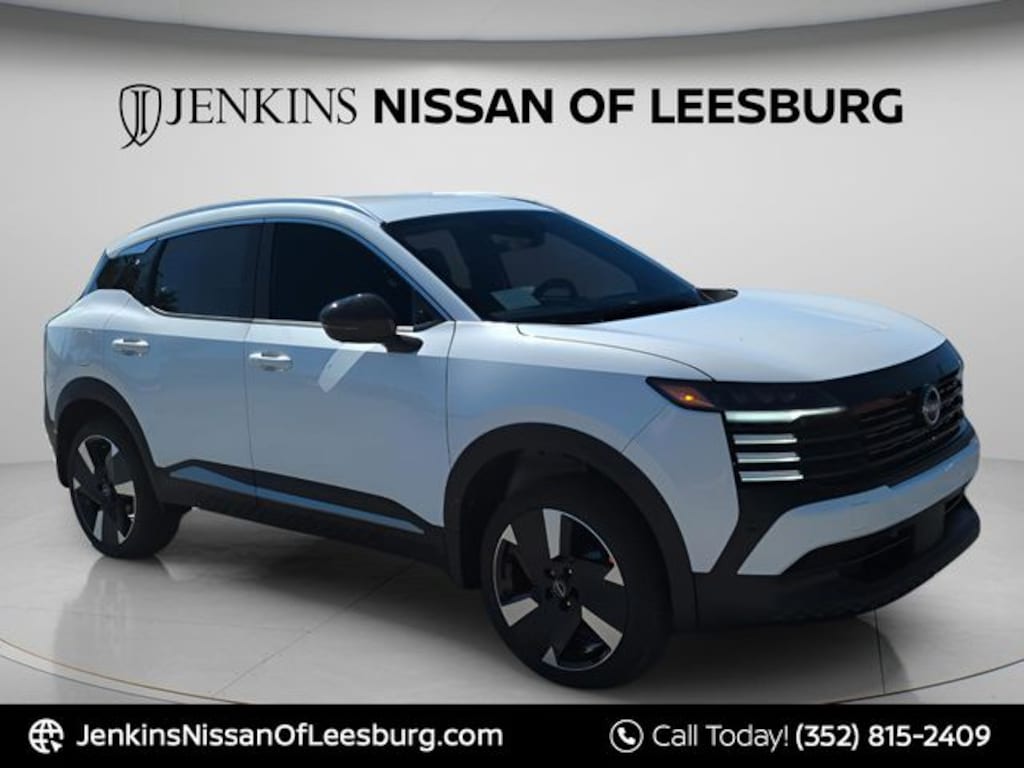 New 2026 Nissan Kicks SR SUV